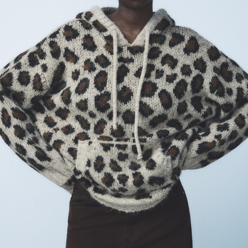 ZARA ANIMAL PRINT JACQUARD KNIT SWEATSHIRT Oversized Bloggers favorite
